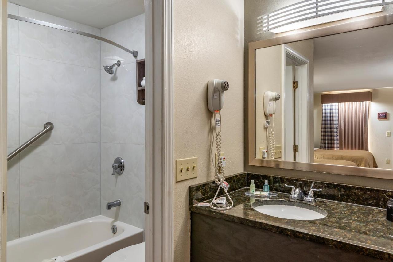Quality Inn Conyers I-20 Bagian luar foto